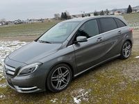 Gebraucht Mercedes 200 140 PS (102 kW) 2012 Grau Limousine