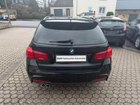 Gebraucht BMW 320 Advantage 190 PS (139 kW) 2017 Schwarz Kombi