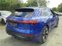 Gebraucht Audi Q8 e-tron S-Line 250 kW (340 PS) 2023 Blau SUV