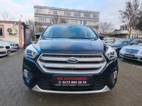 Gebraucht Ford Kuga Titanium 150 PS (110 kW) 2018 Schwarz SUV
