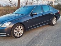Gebraucht Mercedes E200 184 PS (135 kW) 2011 Limousine