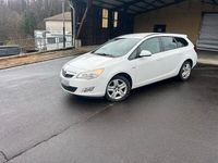 Gebraucht Opel Astra 140 PS (102 kW) 2011 Kombi