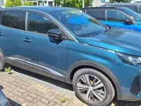 Gebraucht Peugeot 3008 Allure 131 PS (96 kW) 2023 Celebes blau SUV