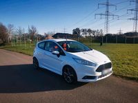 Gebraucht Ford Fiesta ST 182 PS (133 kW) 2013 Weiß Kleinwagen