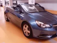 Gebraucht Opel Cascada Innovation 140 PS (102 kW) 2014 Blau Cabrio