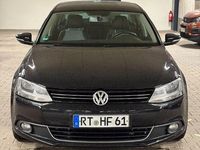 Gebraucht VW Jetta Comfortline 140 PS (102 kW) 2013 Schwarz Limousine