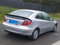 Gebraucht Mercedes C180 129 PS (94 kW) 2002 Silber Coupé
