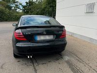 Gebraucht Mercedes C220 143 PS (105 kW) 2003 Schwarz Coupé