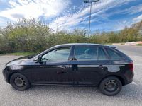 Second-hand Skoda Rapid 105 CP (77 kW) 2015 Negru Hatchback