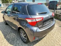 Gebraucht Toyota Yaris Club 111 PS (81 kW) 2019 Grau (metallic) Kleinwagen
