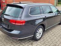 Gebraucht VW Passat Comfortline 190 PS (139 kW) 2018 Grau Limousine