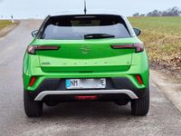 Gebraucht Opel Mokka-e Elegance 100 kW (136 PS) 2023 Grün SUV
