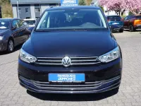 Gebraucht VW Touran Comfortline 150 PS (110 kW) 2020 Schwarz Van / Kleinbus