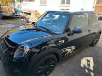 Usado Mini ONE 103 HP (75 kW) 2019 Preto Citadino
