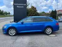 Gebraucht Skoda Superb Ambition 150 PS (110 kW) 2024 Blau Kombi