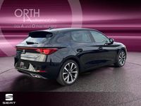 Używany Seat Leon FR 150 KM (110 kW) 2025 Czarny Sedan/Limuzyna