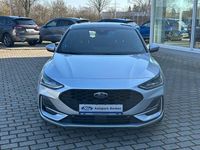Gebraucht Ford Focus ST-Line 155 PS (114 kW) 2025 Moondust silver Limousine