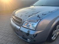 Gebraucht Opel Vectra 147 PS (108 kW) 2004 Violet Kombi