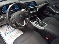 gebraucht BMW 330e Touring Advantage*LED*NAVI*SHZ*HIFI*PANO