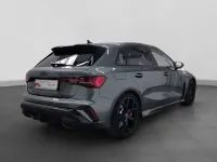 Neu Audi RS3 Sport 400 PS (294 kW) 2026 Schwarz Limousine