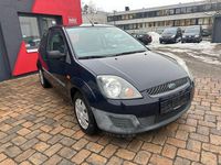 Gebraucht Ford Fiesta Basis 60 PS (44 kW) 2006 Blau Kleinwagen