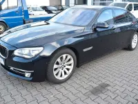 Gebraucht BMW 750L 381 PS (280 kW) 2013 Azuritschwarz metallic Limousine