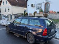Second-hand Ford Focus 115 CP (84 kW) 2002 Albastru Break