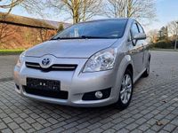 Gebraucht Toyota Verso Team 129 PS (94 kW) 2009 Grau Van / Kleinbus