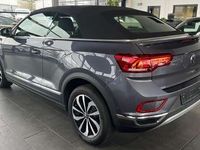 Gebraucht VW T-Roc Style 150 PS (110 kW) 2025 Grau metallic SUV