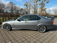 Gebraucht BMW 318 Sport Line 113 PS (83 kW) 1991 Grau Limousine