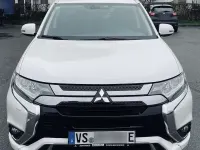 Gebraucht Mitsubishi Outlander P-HEV 224 PS (164 kW) 2019 Weiß SUV