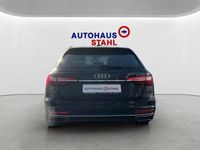 Gebraucht Audi A4 Advanced 163 PS (119 kW) 2022 Brilliant black Kombi