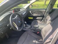 Second-hand BMW 318 143 CP (105 kW) 2012 Albastru Break