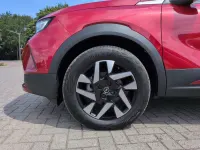 Gebraucht Opel Mokka Elegance 101 PS (74 kW) 2024 Rot SUV