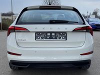 Gebraucht Skoda Scala Cool Plus 116 PS (85 kW) 2020 Weiß Kleinwagen