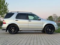 Gebraucht Mercedes ML400 250 PS (183 kW) 2002 Silber SUV