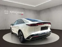 Neu Mazda 6e Takumi-Line 189 kW (258 PS) 2026 Crystal white pearl Limousine