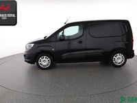 Gebraucht Opel Combo Edition 131 PS (96 kW) 2022 Schwarz Van / Kleinbus