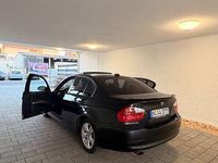 Gebraucht BMW 320 150 PS (110 kW) 2006 Schwarz Limousine