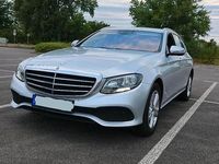Gebraucht Mercedes E220 194 PS (142 kW) 2018 Silber Kombi