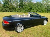 Gebraucht Volvo C70 140 PS (102 kW) 2006 Schwarz Cabrio