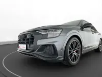 Gebraucht Audi Q8 Design 286 PS (210 kW) 2021 Daytonagrau perleffekt SUV
