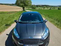 Gebraucht Ford Fiesta Trend 101 PS (74 kW) 2017 Grau Kleinwagen