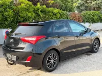 Gebraucht Hyundai i30 135 PS (99 kW) 2014 Schwarz Limousine