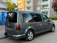 Gebraucht VW Caddy Maxi Highline 150 PS (110 kW) 2017 Grau Van / Kleinbus