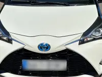Gebraucht Toyota Yaris Hybrid Style 73 PS (53 kW) 2018 Weiß Limousine