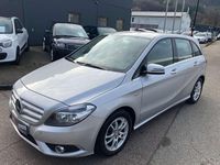 Gebraucht Mercedes B180 122 PS (89 kW) 2011 Silber Van / Kleinbus