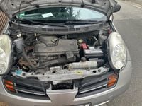 Gebraucht Nissan Micra 80 PS (58 kW) 2004 Silber Kleinwagen