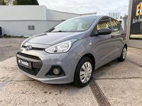 Gebraucht Hyundai i10 67 PS (49 kW) 2014 Grau Kleinwagen
