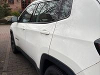 Gebraucht Jeep Compass Longitude 140 PS (102 kW) 2018 Weiß SUV